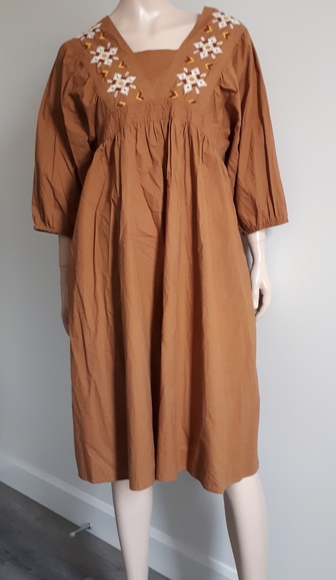 Embroidered Tunic Dress - Picture 3 of 13